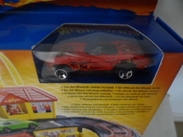 McDonalds Restaurant Hot Wheels Bahn Spielzeug Auto Set Rennbahn Mattel 2001 NEU